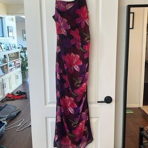 Lulus dress size medium - never worn